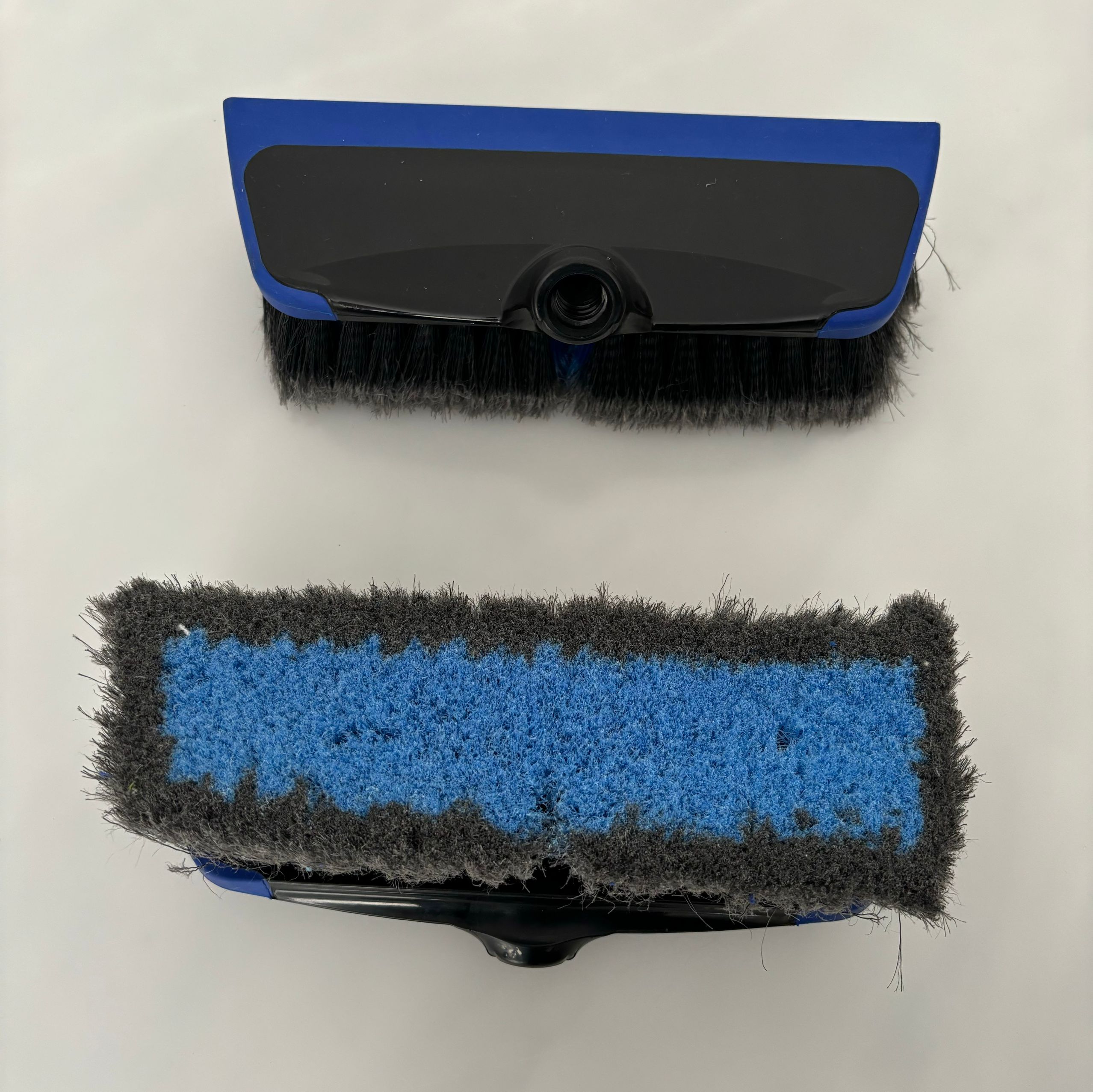 QL2227H   Cleaning Brush with Wiper