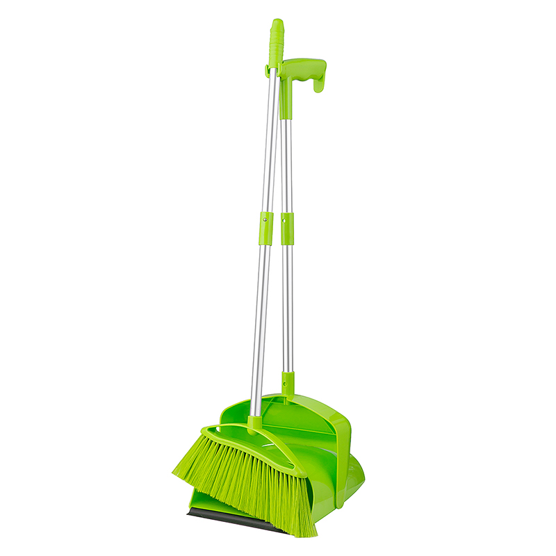 QL1001   dustpan set with sectional pole
