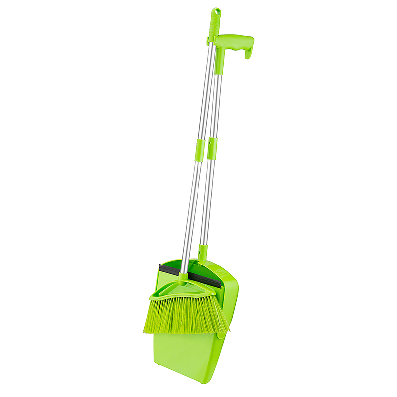 QL1002   dustpan set with sectional pole
